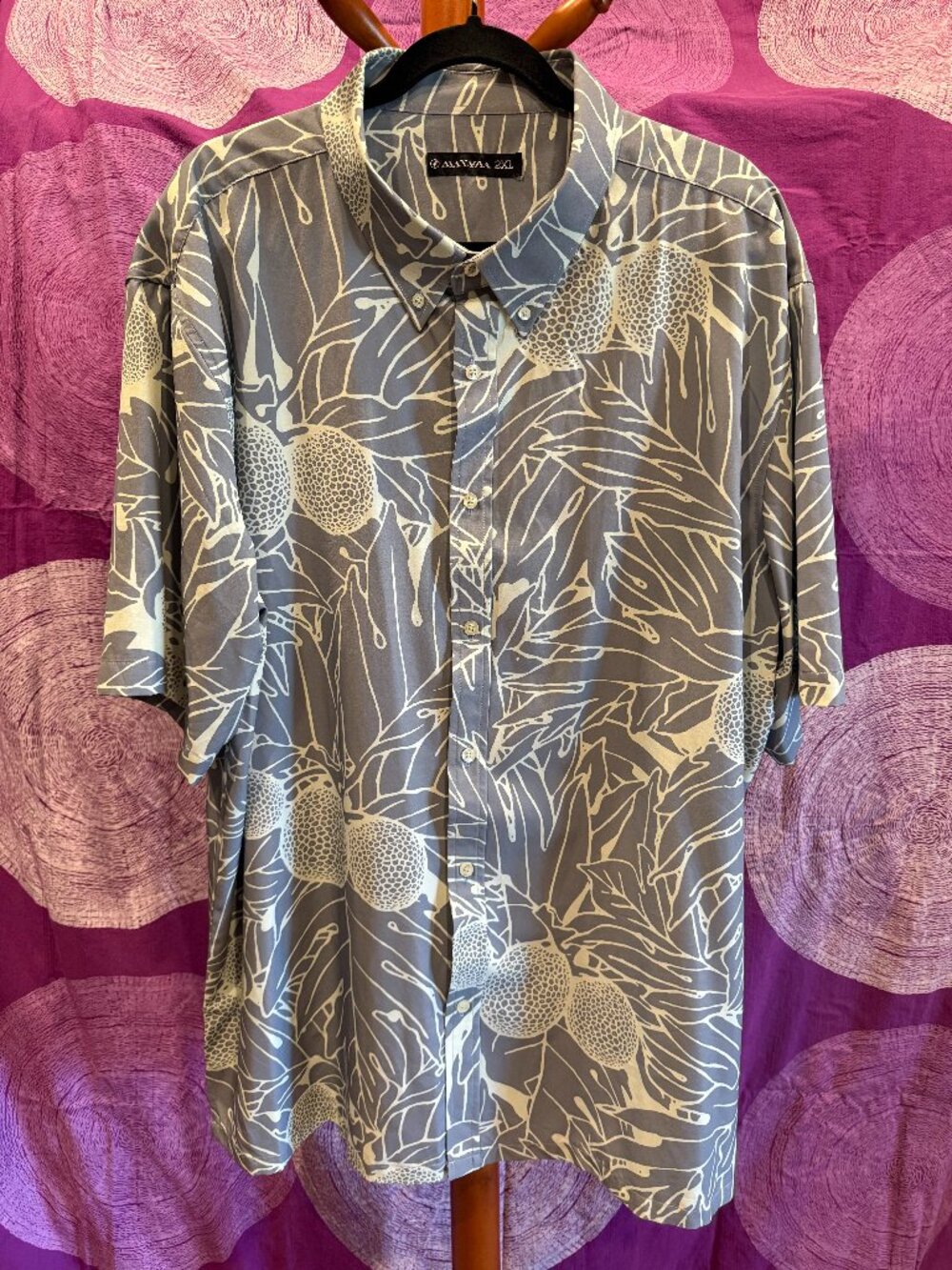 MANAOLA Men's XXL Button Down Shirt